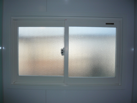 阿南市I様邸　浴室窓にプラマードUを取付！窓からの冷気を抑え、バスタイムも快適に(^^)/